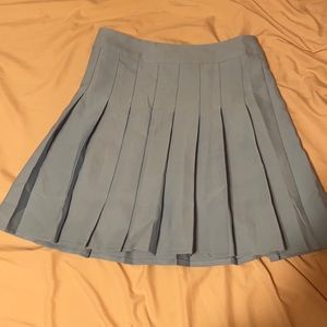Blue pleaded side zip skirt